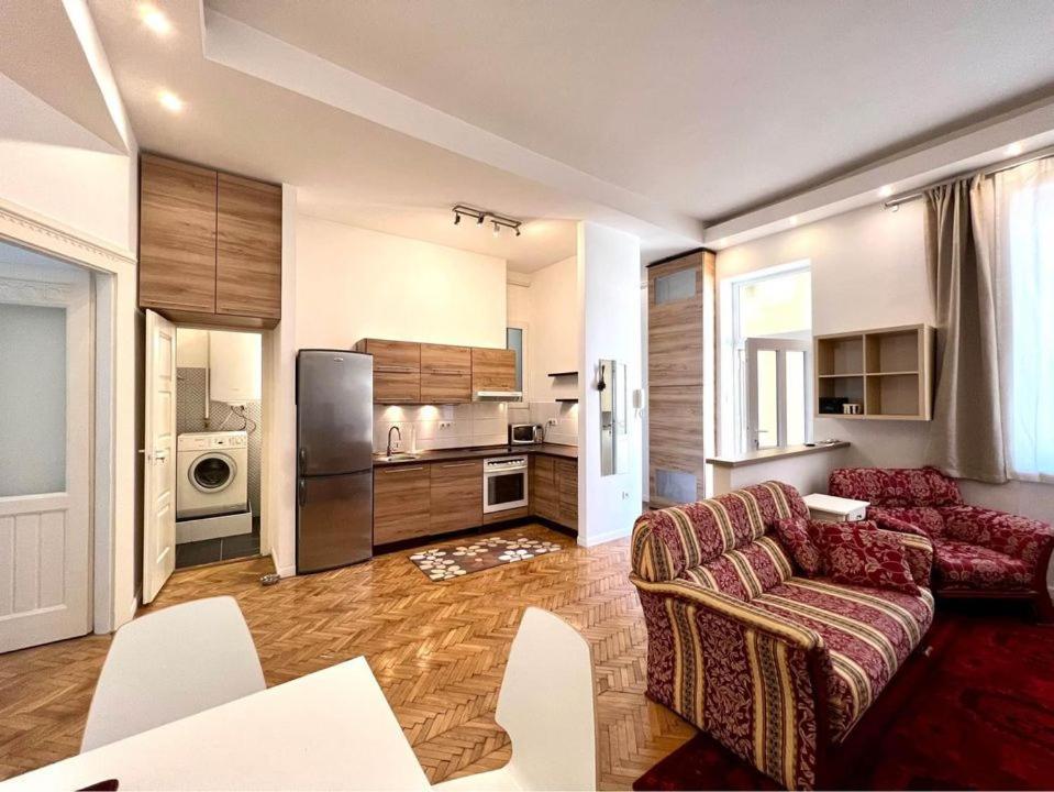 Roland Apartment Downtown - Pope Subway Budapeste Exterior foto
