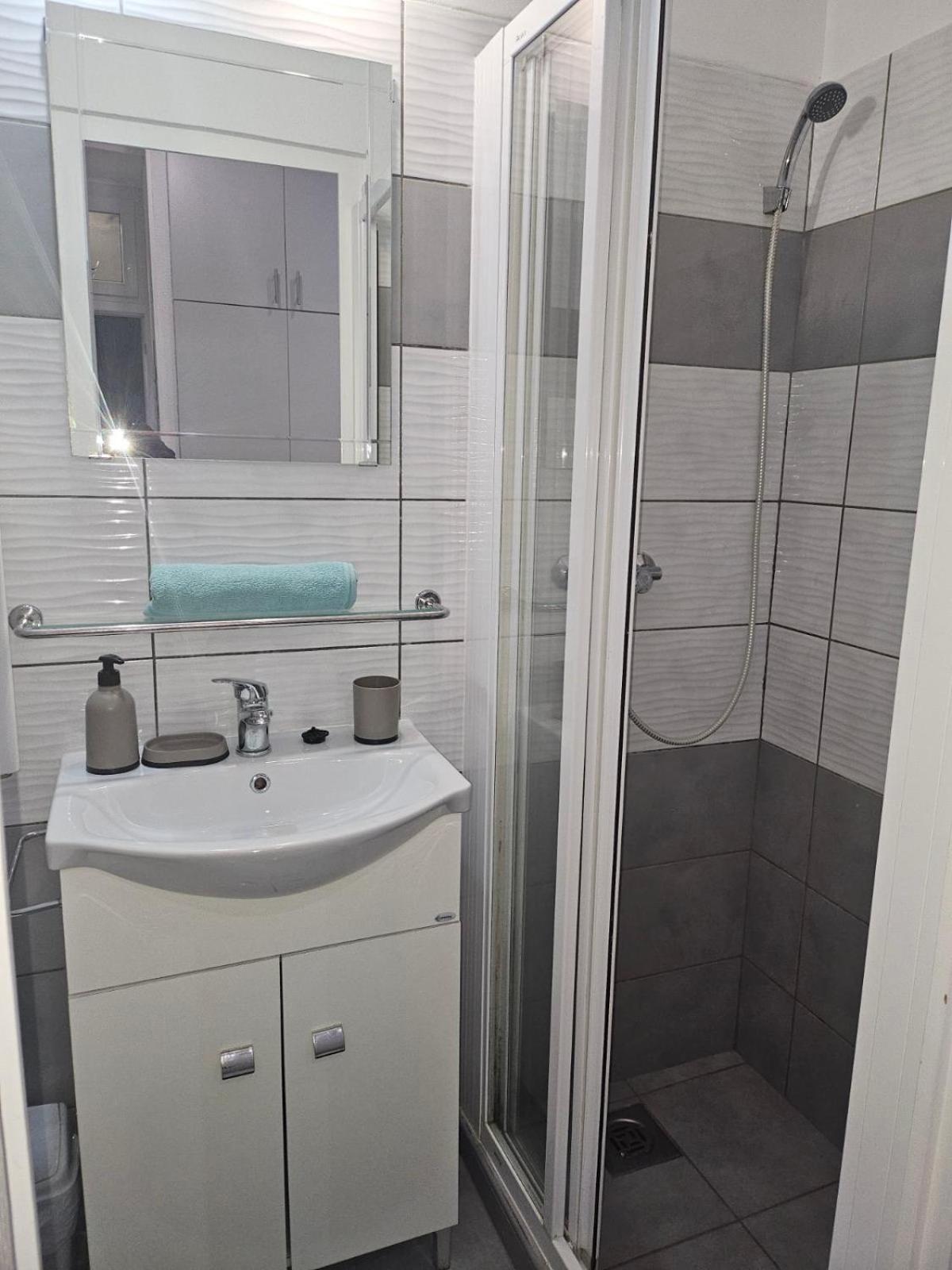 Roland Apartment Downtown - Pope Subway Budapeste Exterior foto